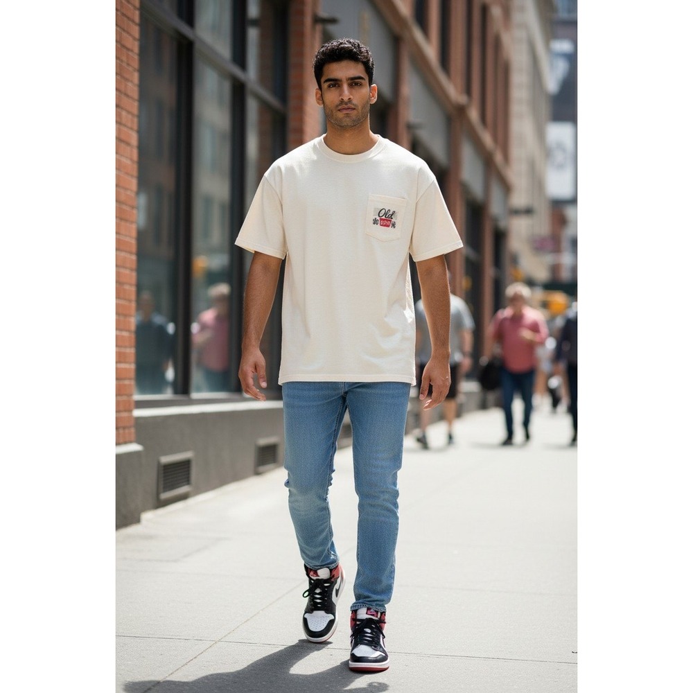 Old Row The Boys Are Back In Town Pocket T-Shirt Cream XL